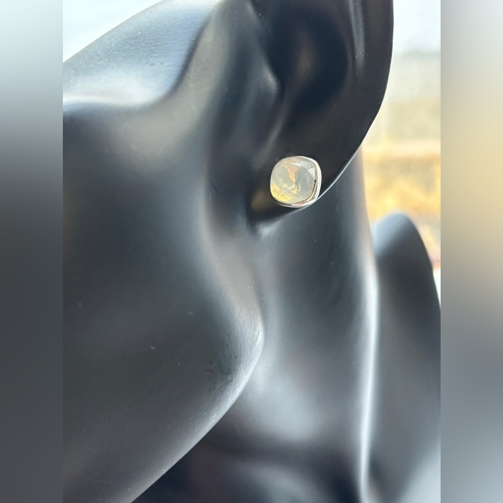 Translucent White Stone Stud Earrings - image 5